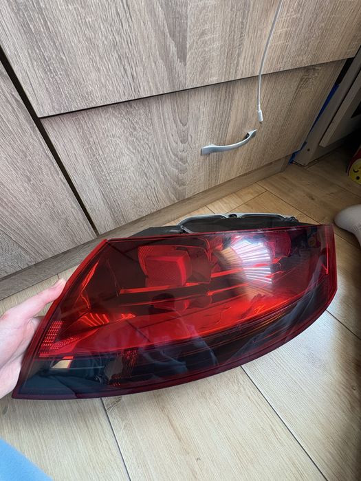 Заден десен стоп за Audi Tt mk2 8j