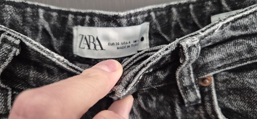 Blugi Zara mom fit 90's marimea 36
