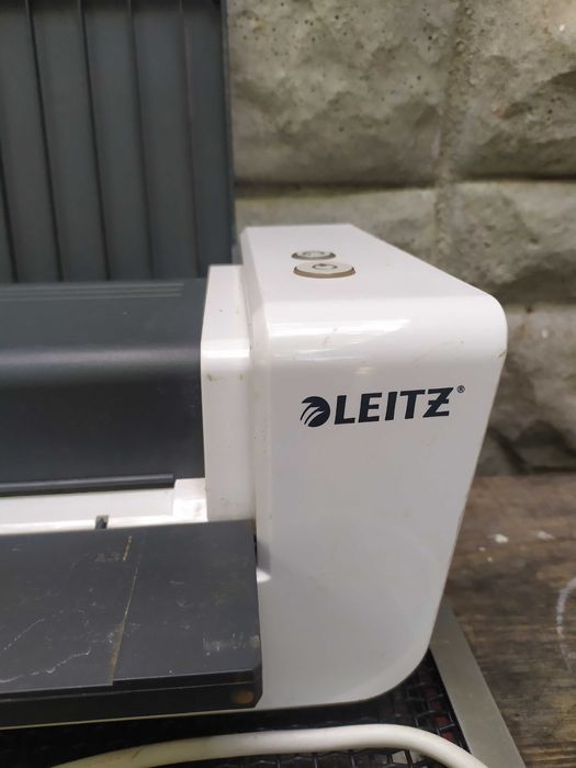 Професионален ламинатор Leitz Iram Touch A3 Turbo S