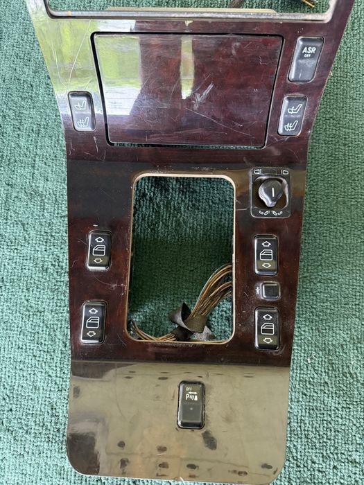 Mercedes w140 консоль