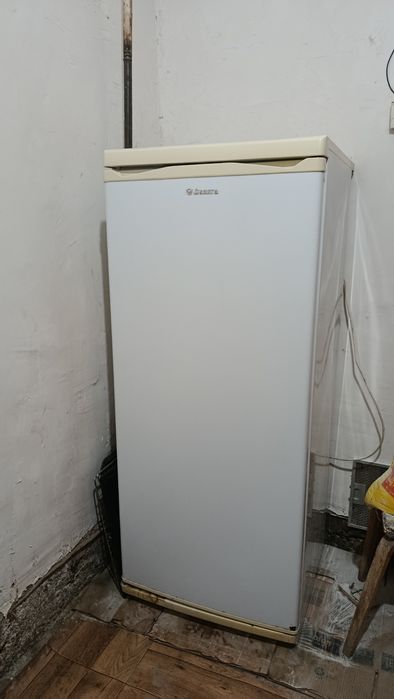 Muzlatgich Холодильник