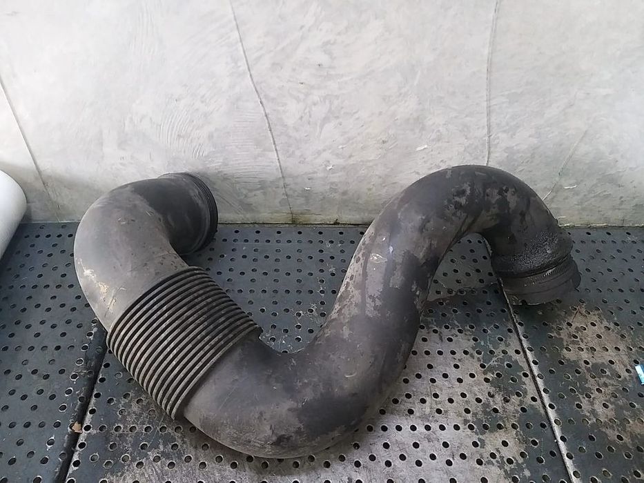 Tub furtun aer 2.3 d iveco daily 6 5802206688