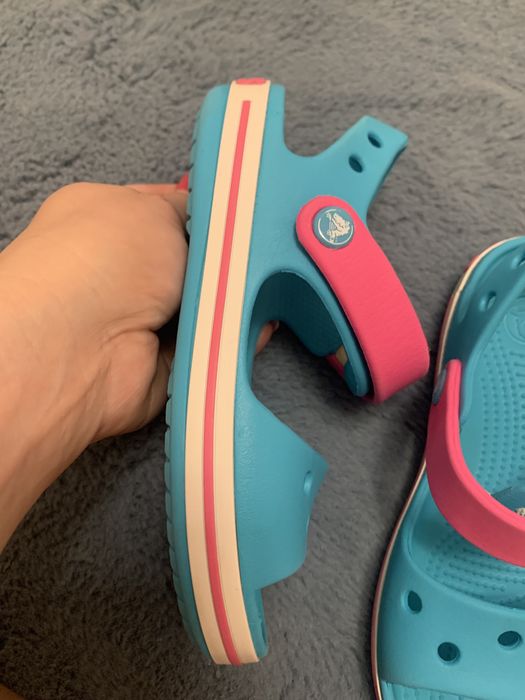 Sandale Crocs pt fete