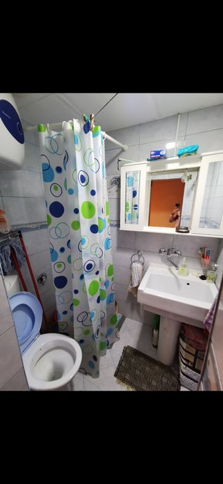Vand apartament 2 camere
