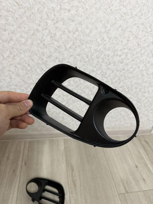 Продам заглушки на туманки