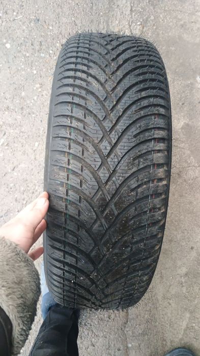 Vând roata/janta Renault și Dacia 195 55R16 NOUA