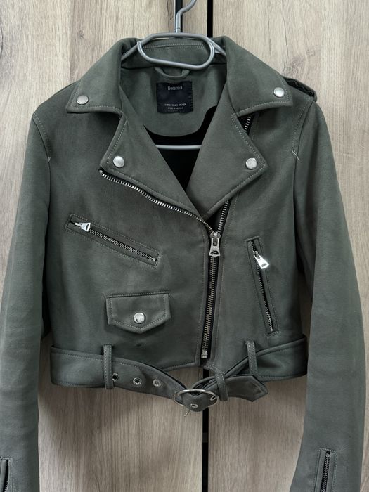 Велурено яке Bershka