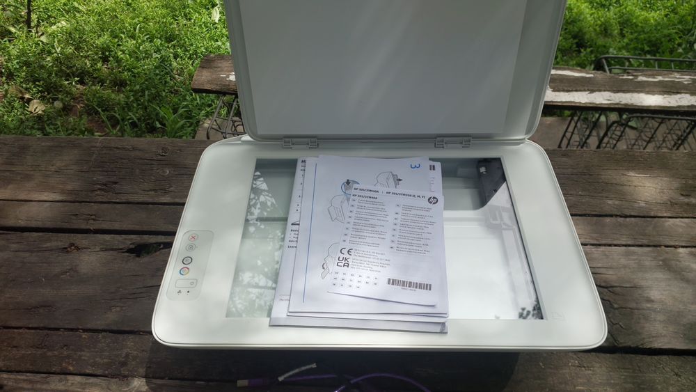 продам принтер б.у DeckJet 2320