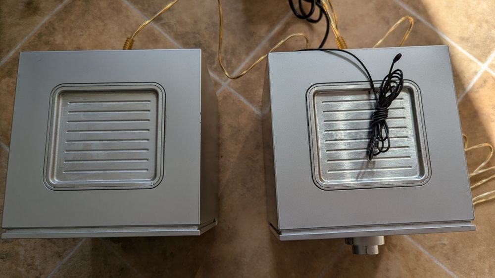 Radio TCM 240002 cu AUX