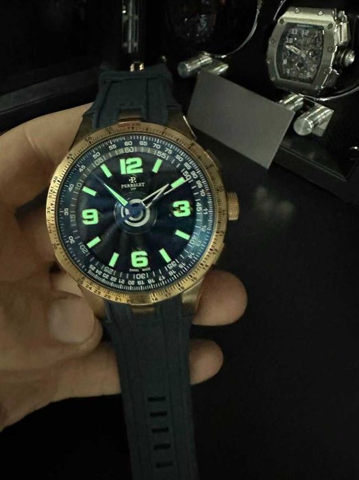 perrelet turbine колекция 4