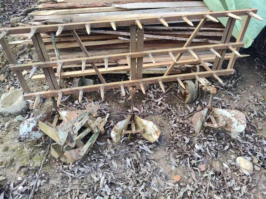 Greblă după tractor