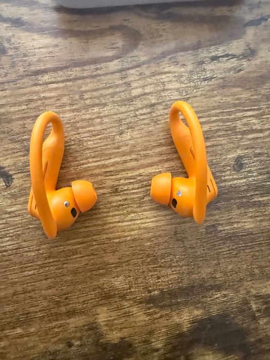 Безжични слушали Apple Powerbeats Pro 2