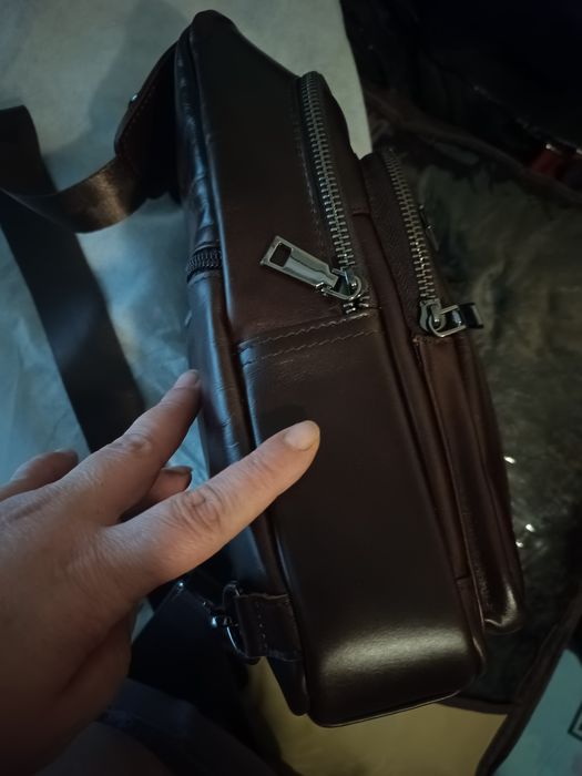 Натуральная кожанная сумка