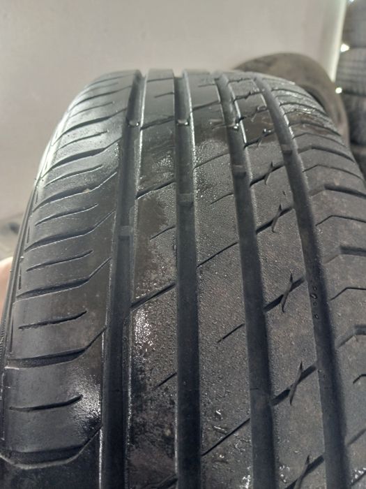 Продам комплект резины