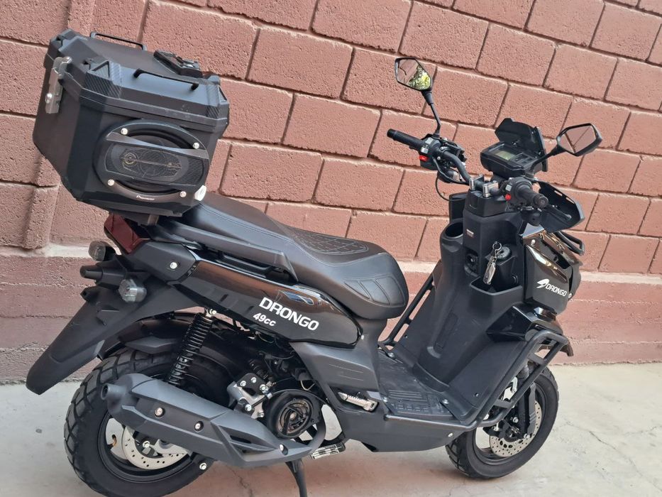 Продаётся скутер TANK !!!