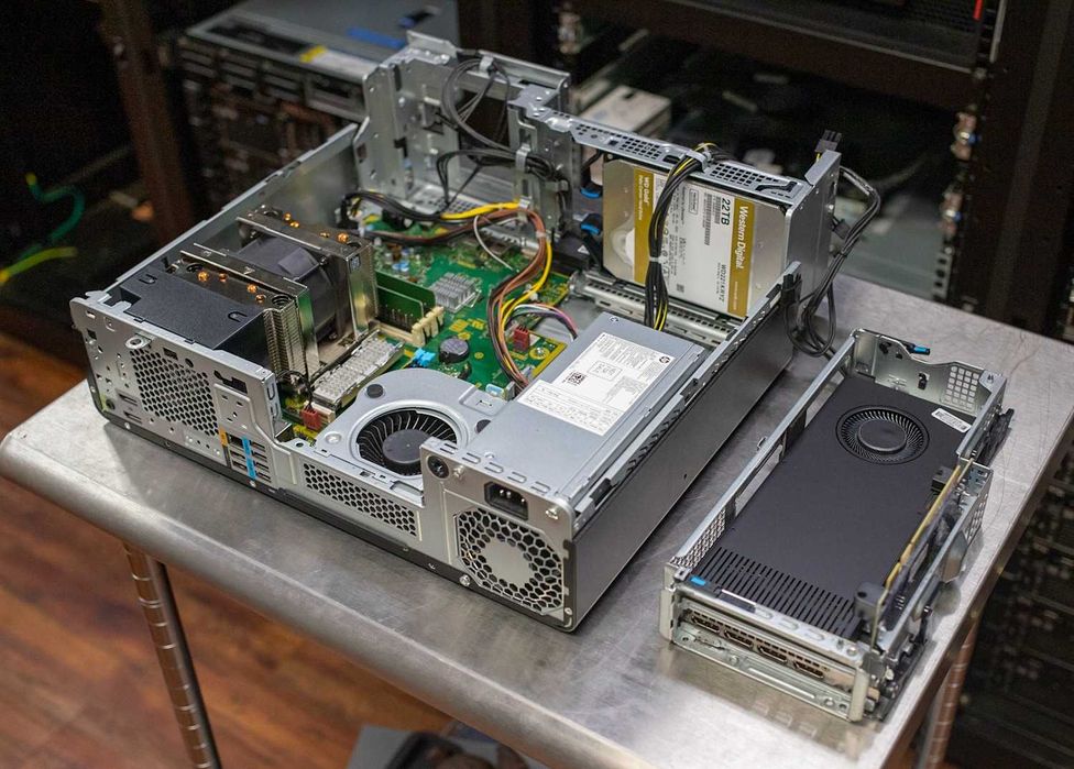 Desktop HP Z2 G9 SFF i7 64GB Ram Nvidia A4000 16GB 2TB SSD 2 Ani NOU