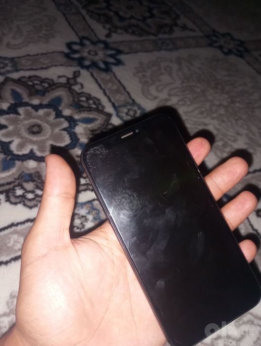 Iphone x , redmi 12c samsung j5 uchtasi bitta telga obmen