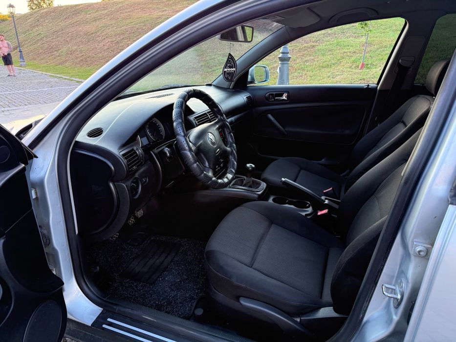 Volkswagen passat 1.6 benzina