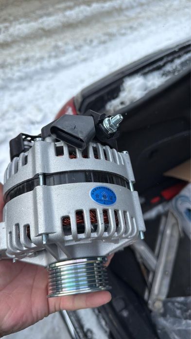 Продам Генератор на HOWO