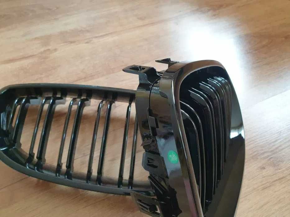 Grile nari duble Bmw e60,e61 negru lucios