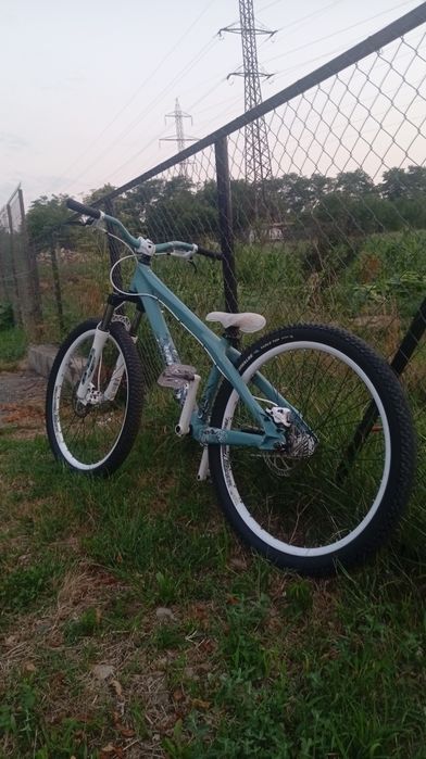 Vand sau schimb cu orice!dati mesaj pe whatsapp