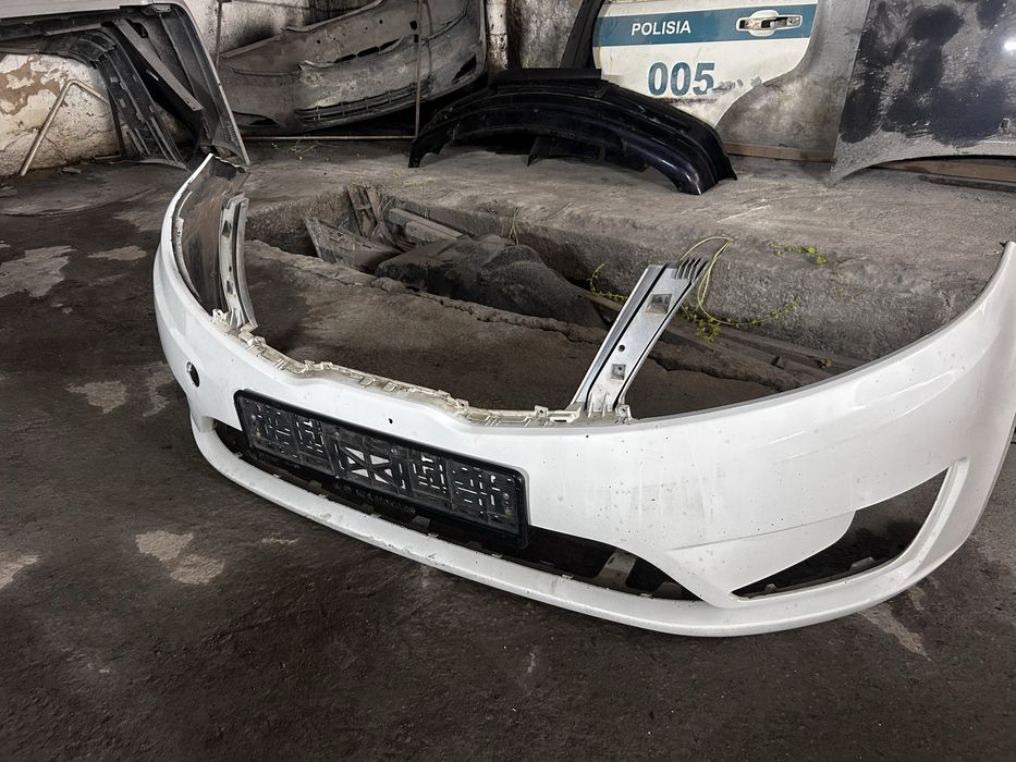 Бампер Kia Rio 3 оригинал