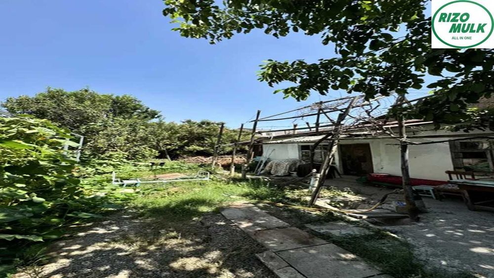 Шайхонтохур Кукча мавзесида 2 сотих ховли сотилади. NR494/7