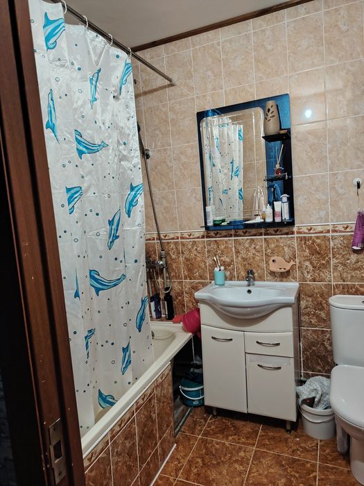 Продам 2 комнатную квартиру.