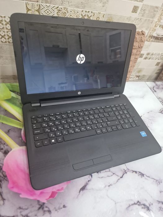 Продам современный офисный ноутбук hp
