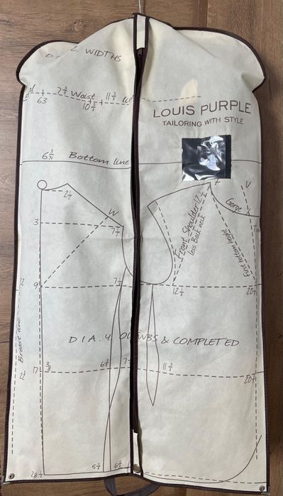 Discount 10 % Costum mire Louis Purple (complet cu accesori)