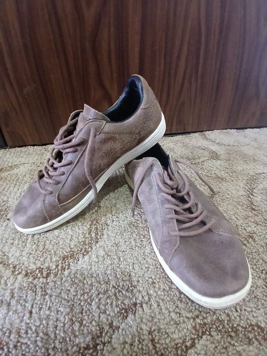 Adidasi piele Puma , nr 40