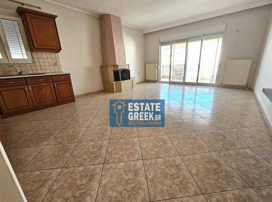 Апартамент за продажба 88 кв.м в Nea Peramos KAVALAS (код 8051)