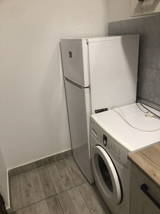 Închiriez apartament o camera zona Pronto