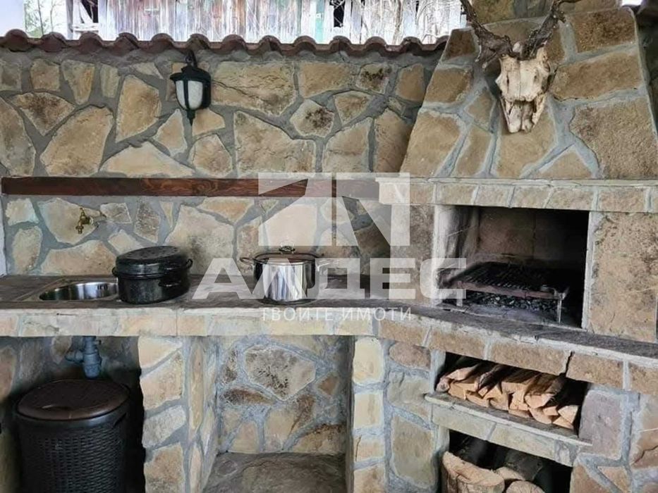 Продава се уникална къща в гр. Априлци!