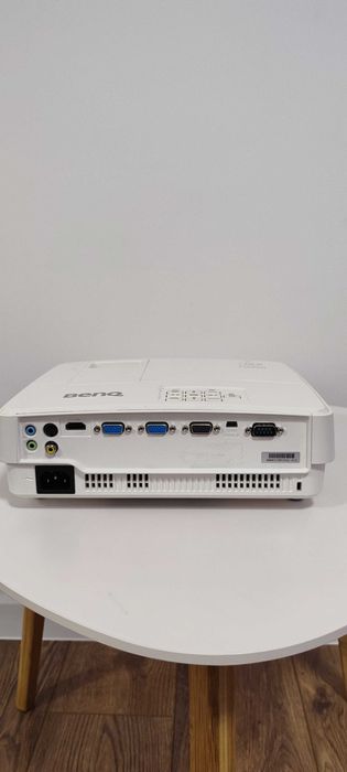 Видео проектор Benq