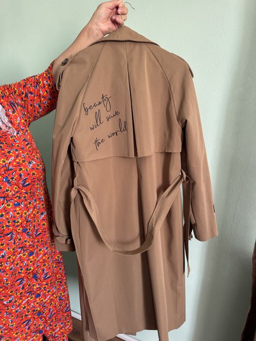 Тренч светло коричневый