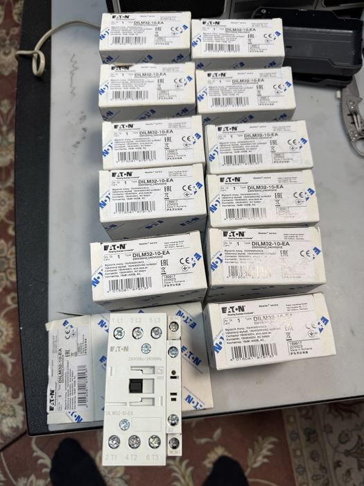 Vând ATS-uri,siguranțe diferențiale, contactori etc.