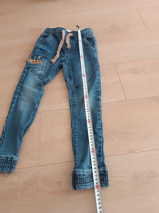 Детски дънки и панталони