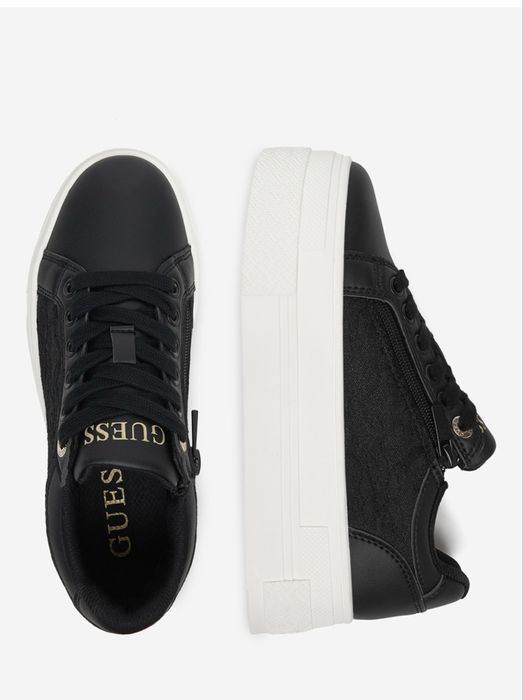 Дамски кецове Guess