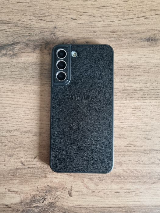 Samsung S22 Plus (8/256гб)