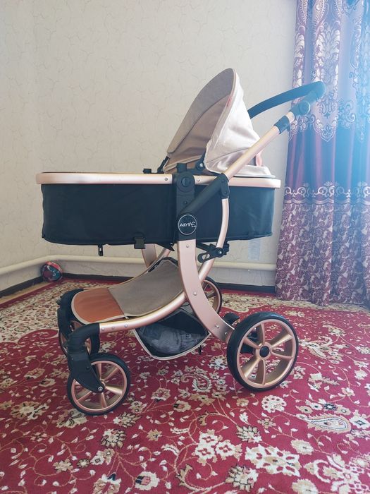 Продам коляску. Новый