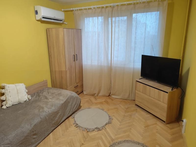 Дава се под наем Тристаен апартамент в София, Люлин 6 - 87 кв.м за 425 € - Снимка #4