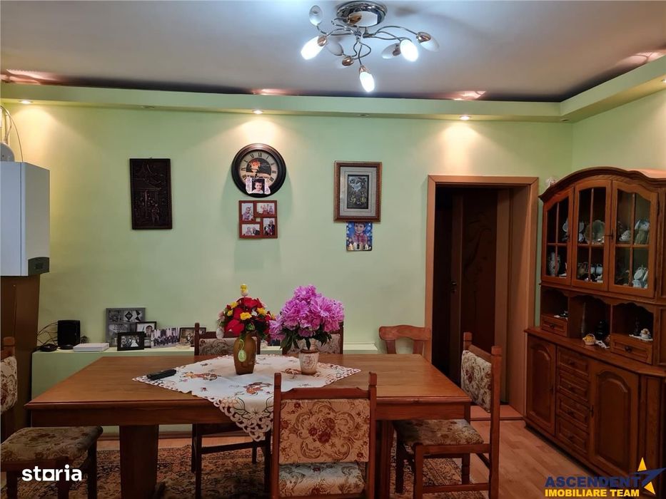 Loc spatiu comercial+Casa, deschidere rezidential birouri,Central, Bra