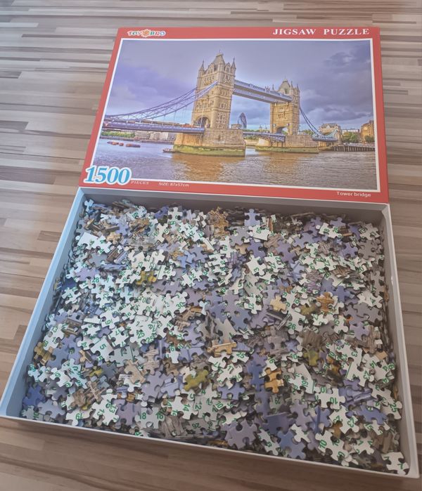 Пъзел с 1500 части