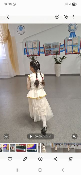 Әдемі кәжекей басқа тағатын бұйыммен(желетка )