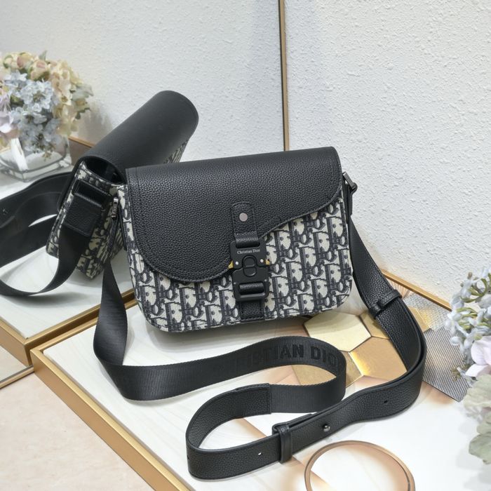 Барсетка Dior мужская, 10 разных цветов.