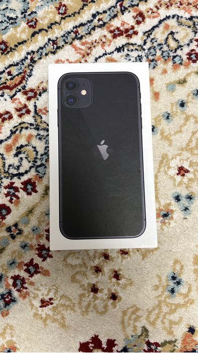 Телефон iPhone11 б/у