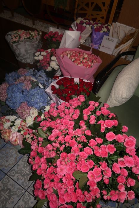 Цветы спрей розы
