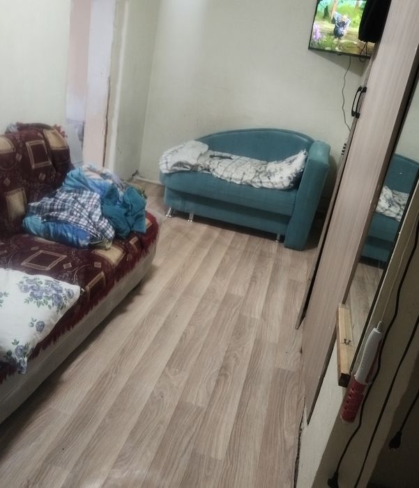 Дом 1/4 продаём, на 3 хозяина.