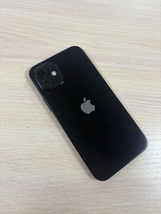 Продам айфон 12 iphone 12 64 гб оригинал без ремонтов